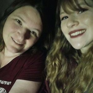 Meet your Posher, Pamela